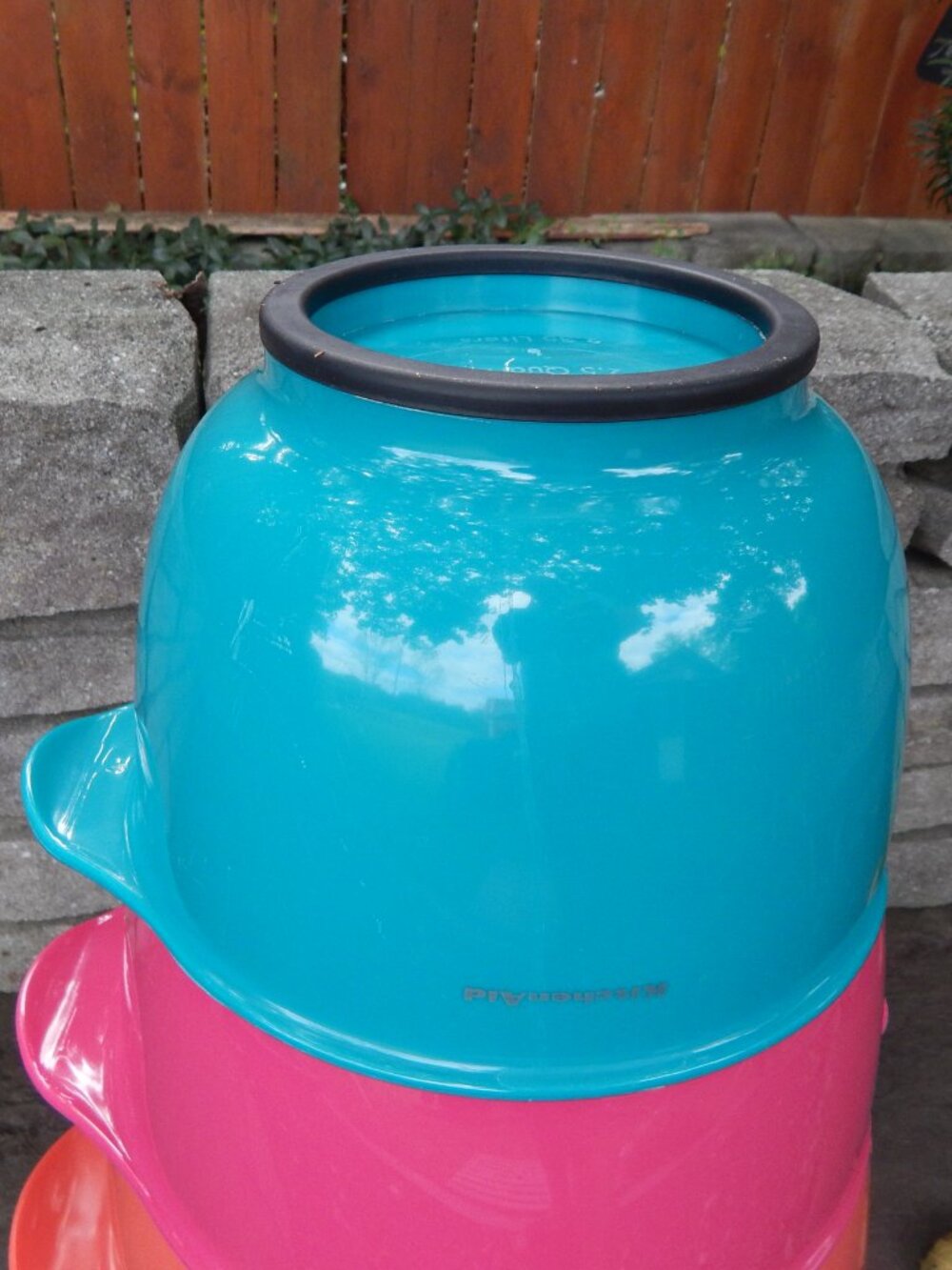 KitchenAid NonSlip Nesting Mixing Bowl Set - Picture 9 of 10